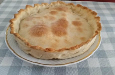 Pastel with minced meat